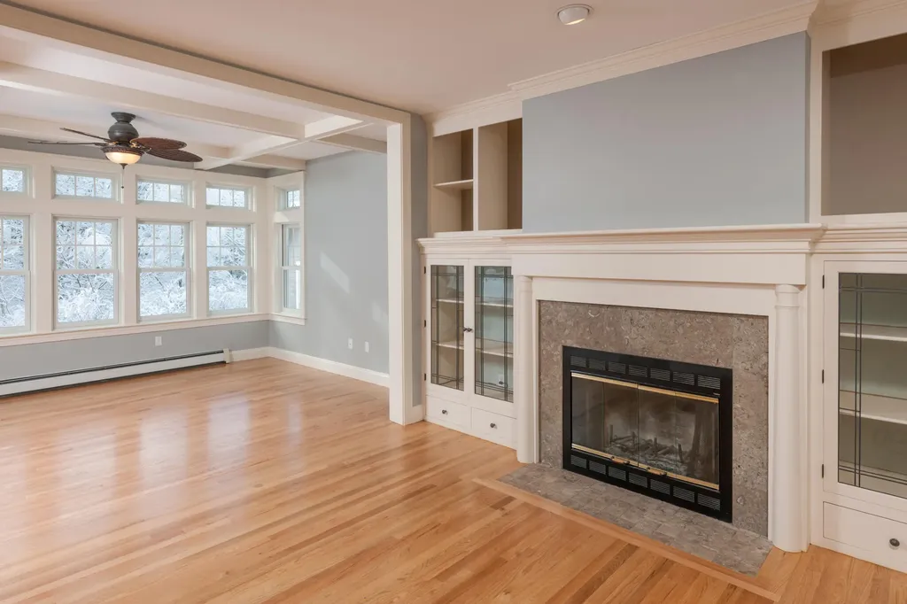 40 Boban Street York ME 03909