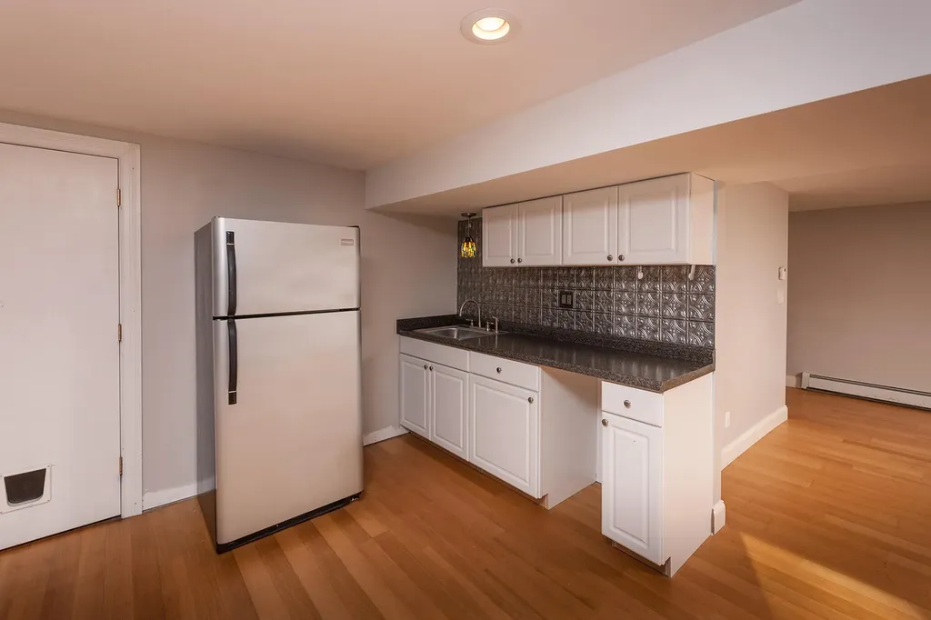 40 Boban Street York ME 03909