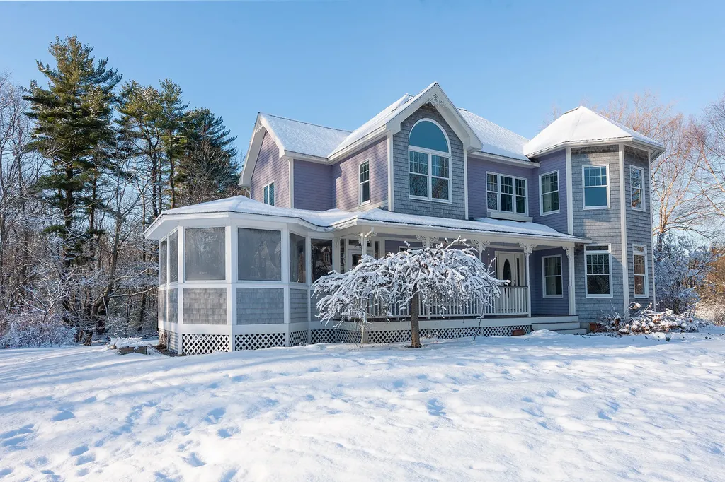 40 Boban Street York ME 03909