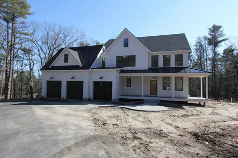 17 Stone Bridge Road Cape Elizabeth ME 04107