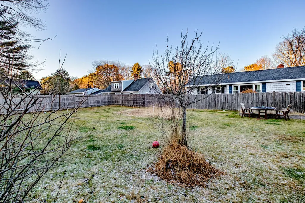 296 Maine Street Brunswick ME 04011
