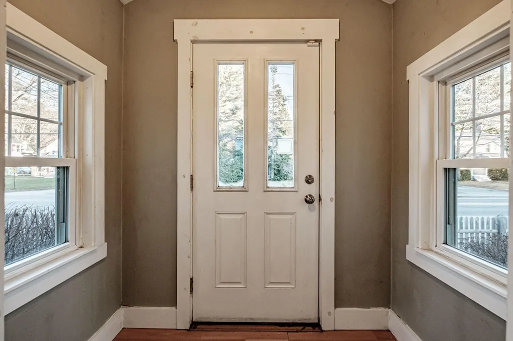 296 Maine Street Brunswick ME 04011