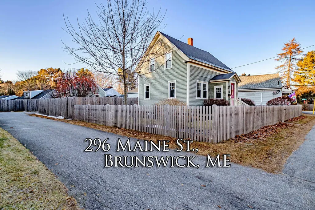 296 Maine Street Brunswick ME 04011