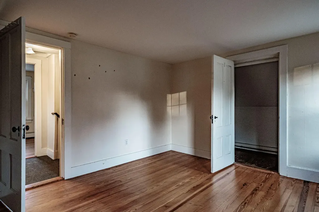 296 Maine Street Brunswick ME 04011