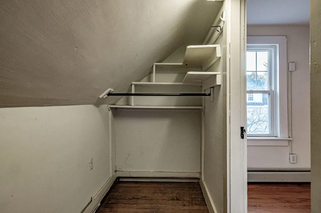 296 Maine Street Brunswick ME 04011