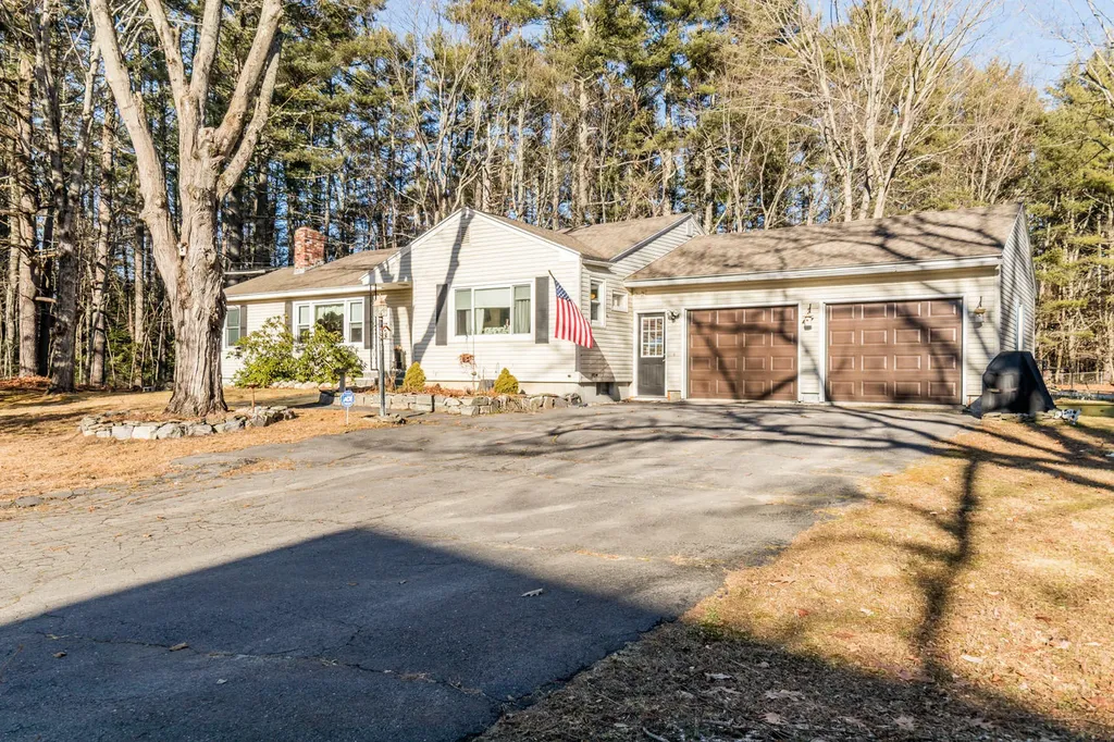 1223 Bridgton Road Westbrook ME 04092