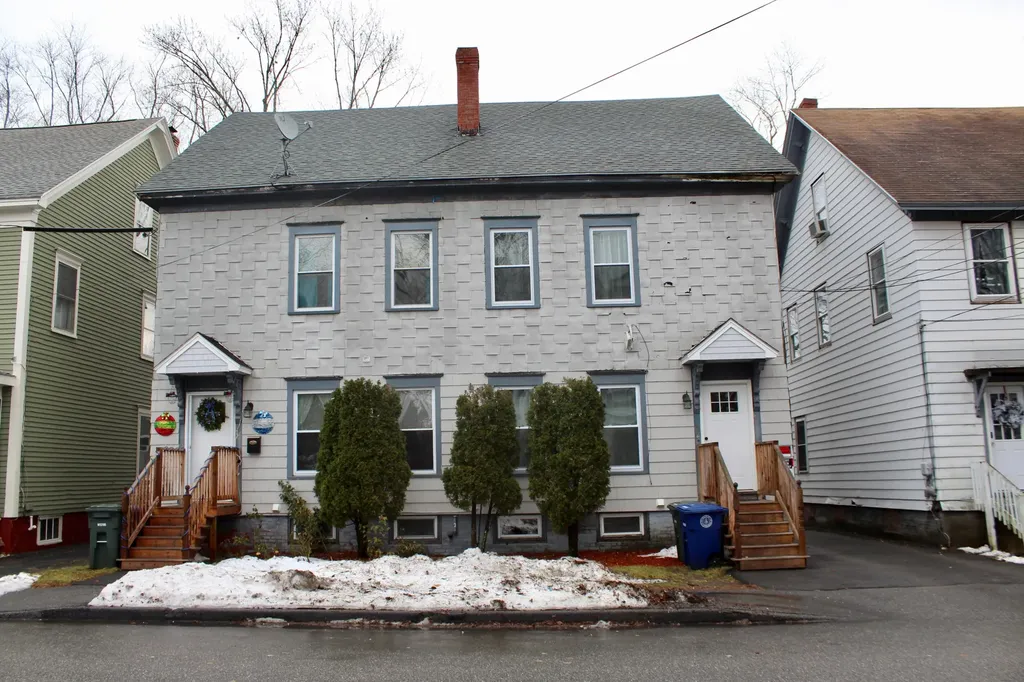 90 Central Street Westbrook ME 04092