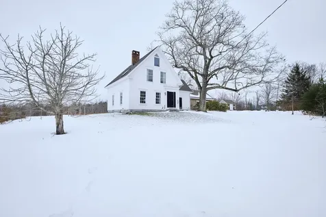 563 W Washington Road Washington ME 04574