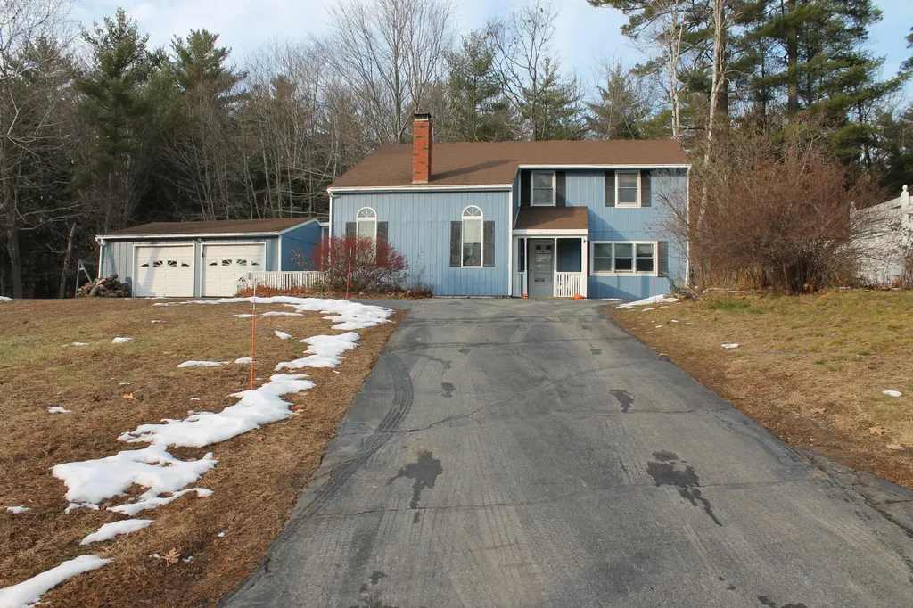 16 Prescelly Drive Skowhegan ME 04976
