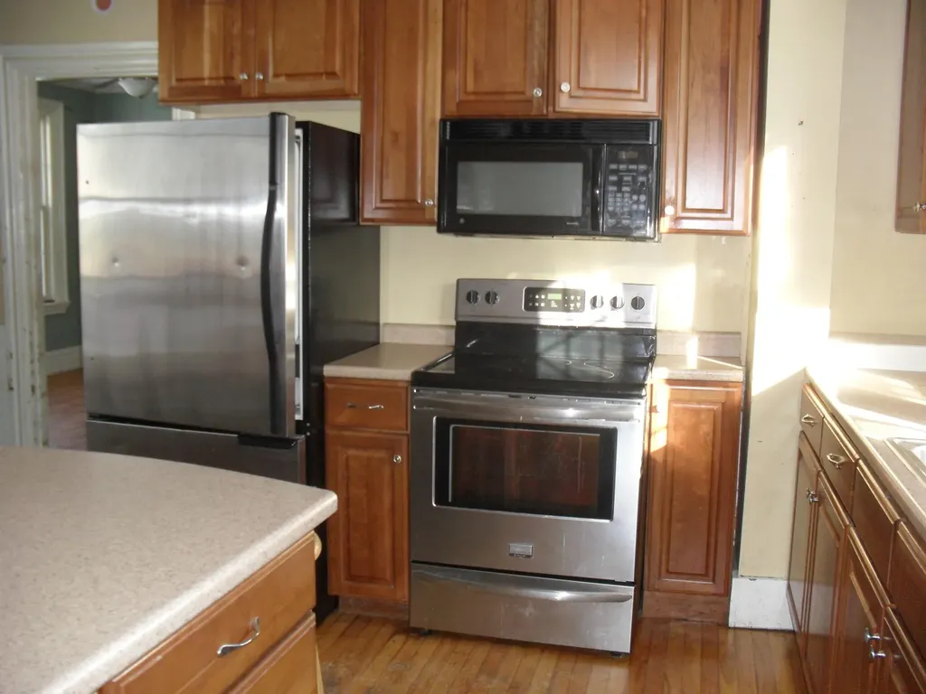12 Murray Street Augusta ME 04330