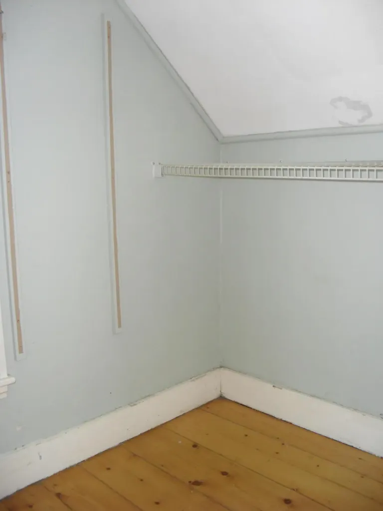 12 Murray Street Augusta ME 04330