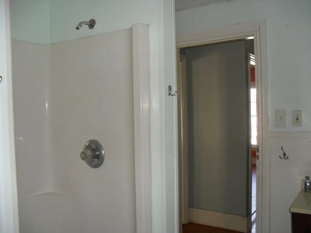 12 Murray Street Augusta ME 04330