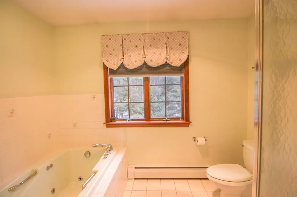20 Whitney Court Brewer ME 04412