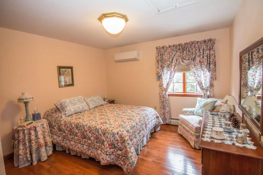 20 Whitney Court Brewer ME 04412