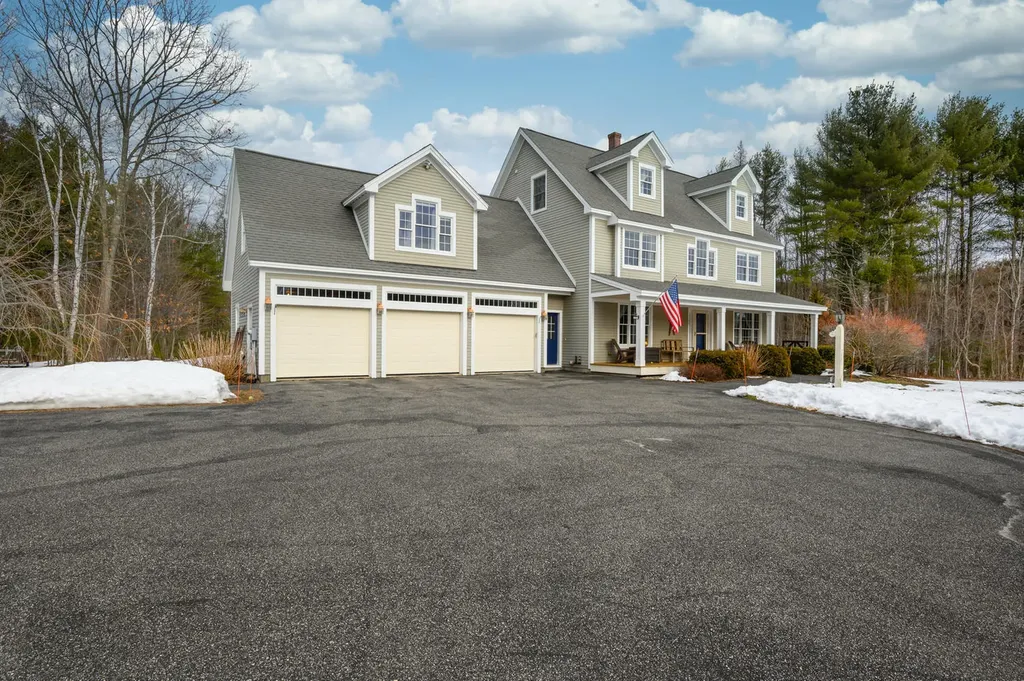 40 Fengler Road Scarborough ME 04074