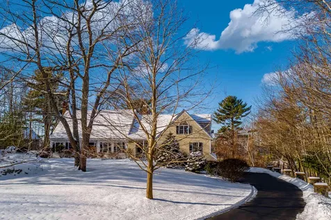 4 Wheelhouse Way Kittery ME 03905