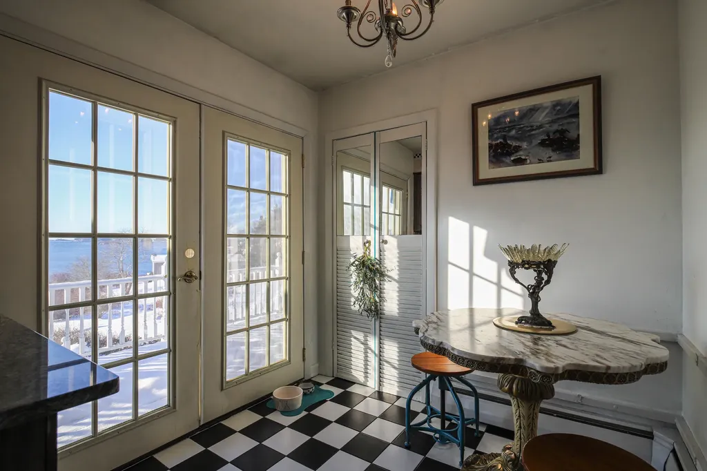 28 Merriconeag Lane Harpswell ME 04079