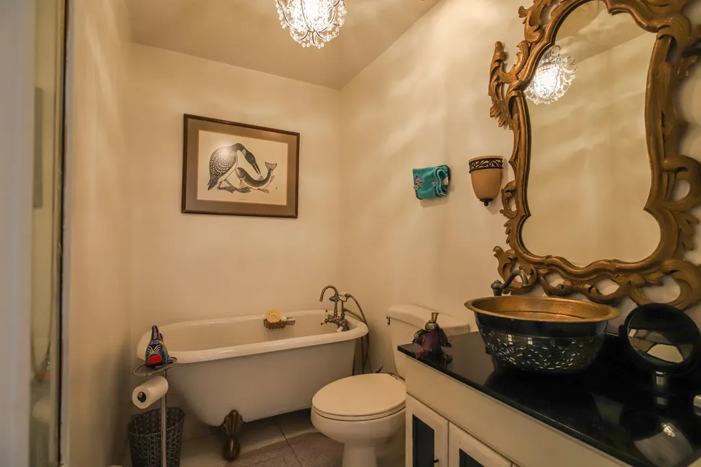 28 Merriconeag Lane Harpswell ME 04079