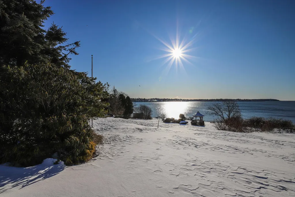 28 Merriconeag Lane Harpswell ME 04079