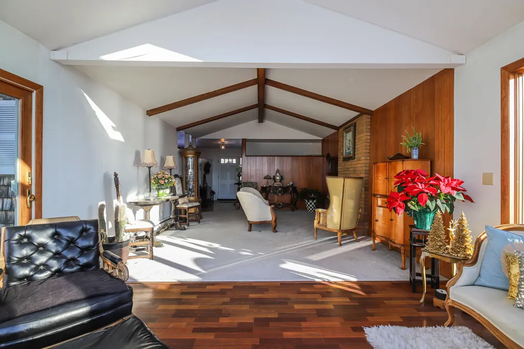 28 Merriconeag Lane Harpswell ME 04079