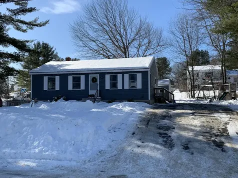 4 Primrose Lane Gorham ME 04038