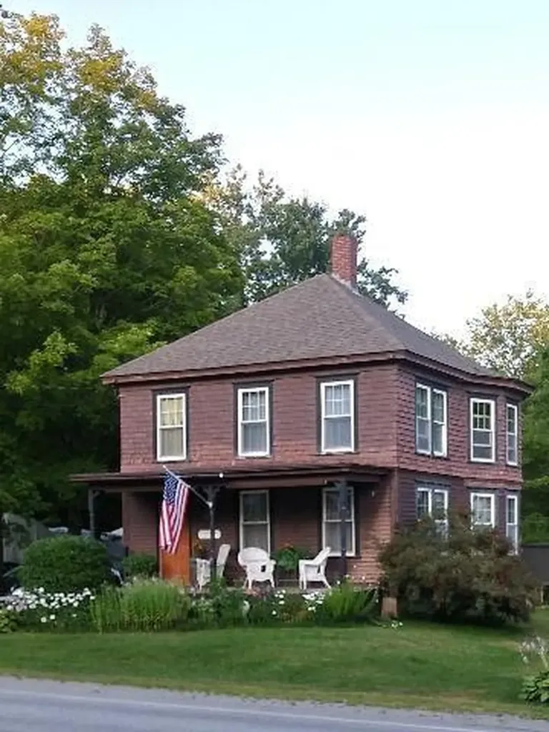 9 Church Road Readfield ME 04355