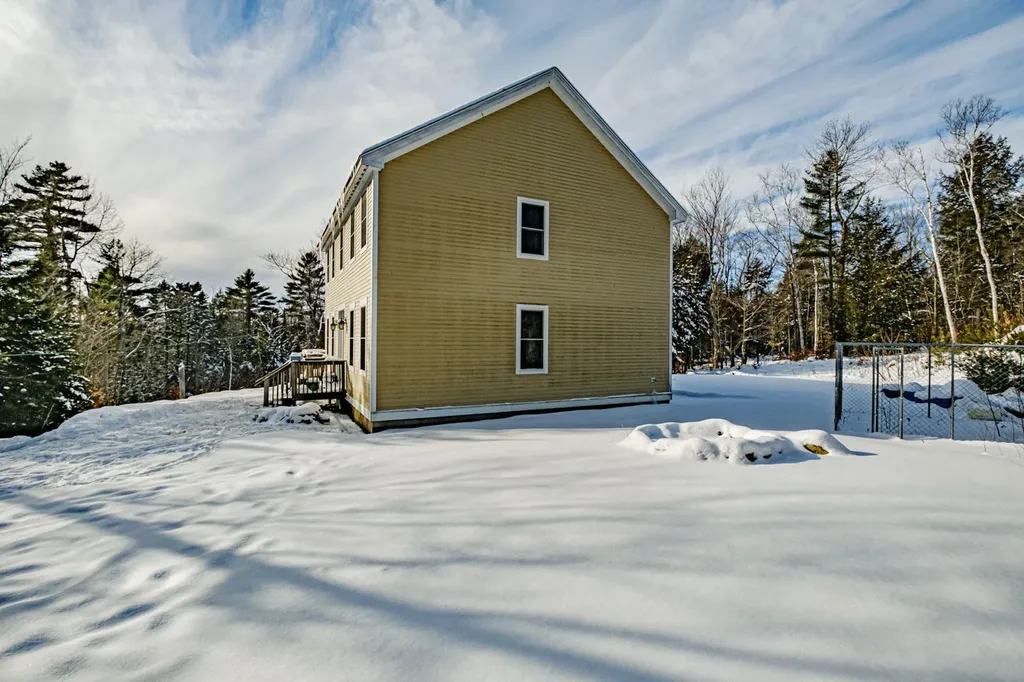 337 Woodmans Mill Road Searsmont ME 04973