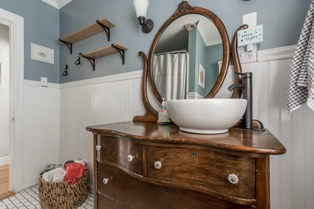 356 Summit Street Portland ME 04103