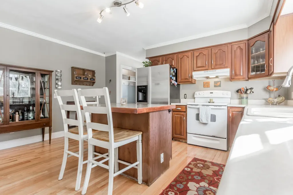 356 Summit Street Portland ME 04103