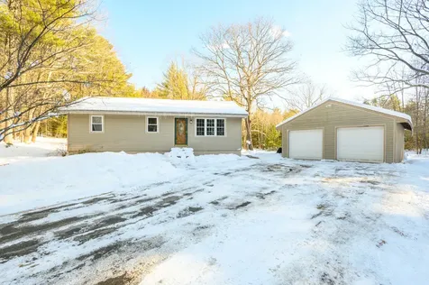 9 Miller Road Lisbon ME 04250