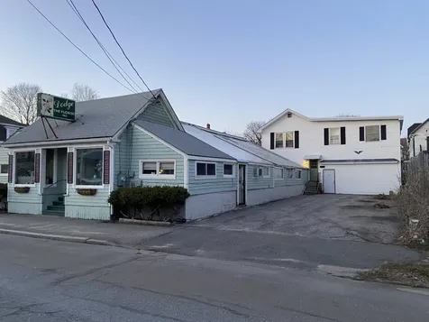67 Brentwood Street Portland ME 04103