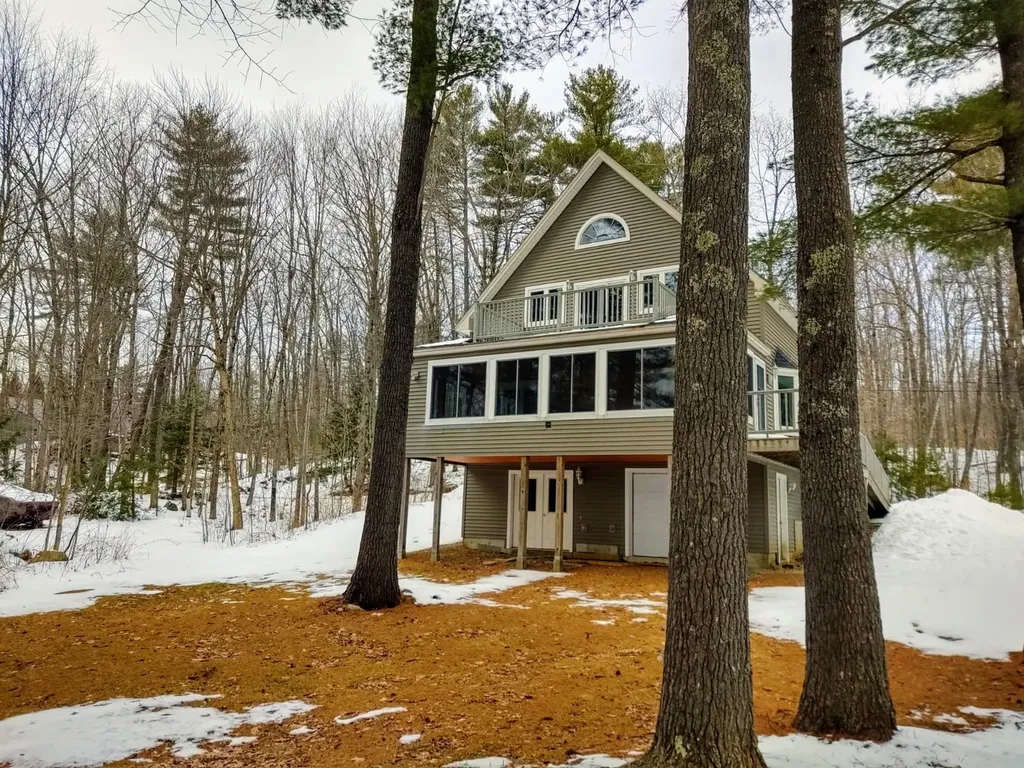 37 Black Duck Lane Poland ME 04274