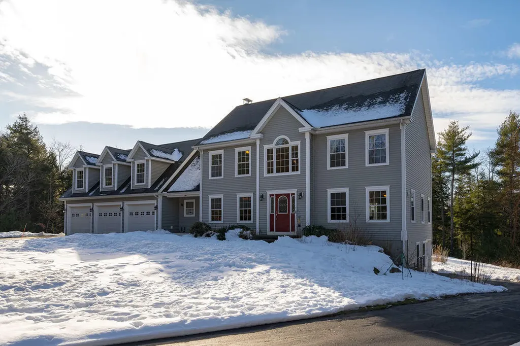 21 Lockland Drive Windham ME 04062