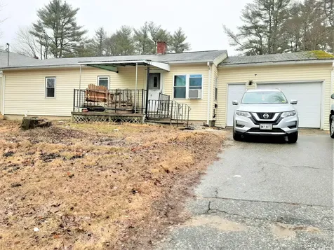 9 Crowley Road Lewiston ME 04240