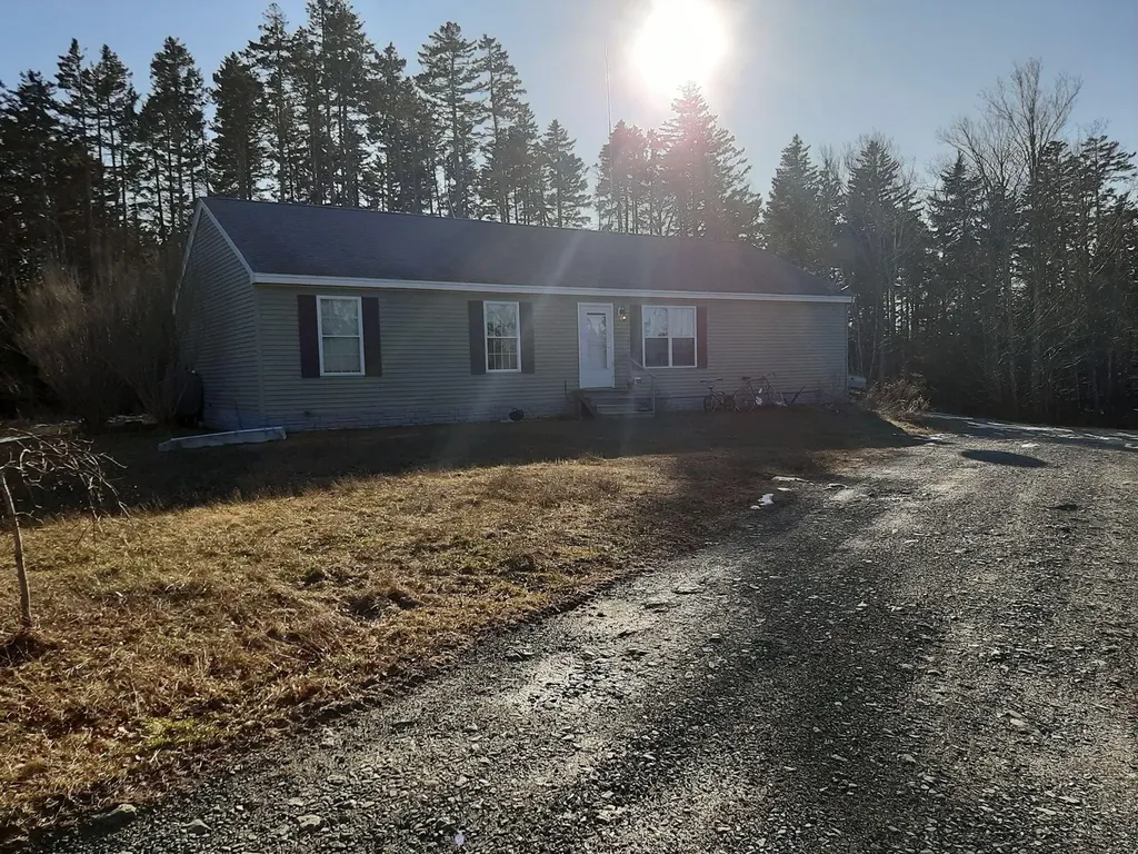 348 Main Street North Haven ME 04853