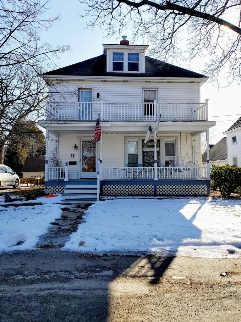 11 Prospect Street Brewer ME 04412