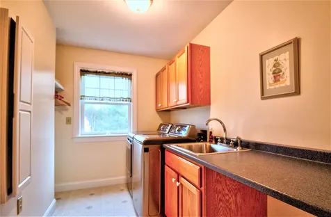 49 Whitetail Way Bangor ME 04401