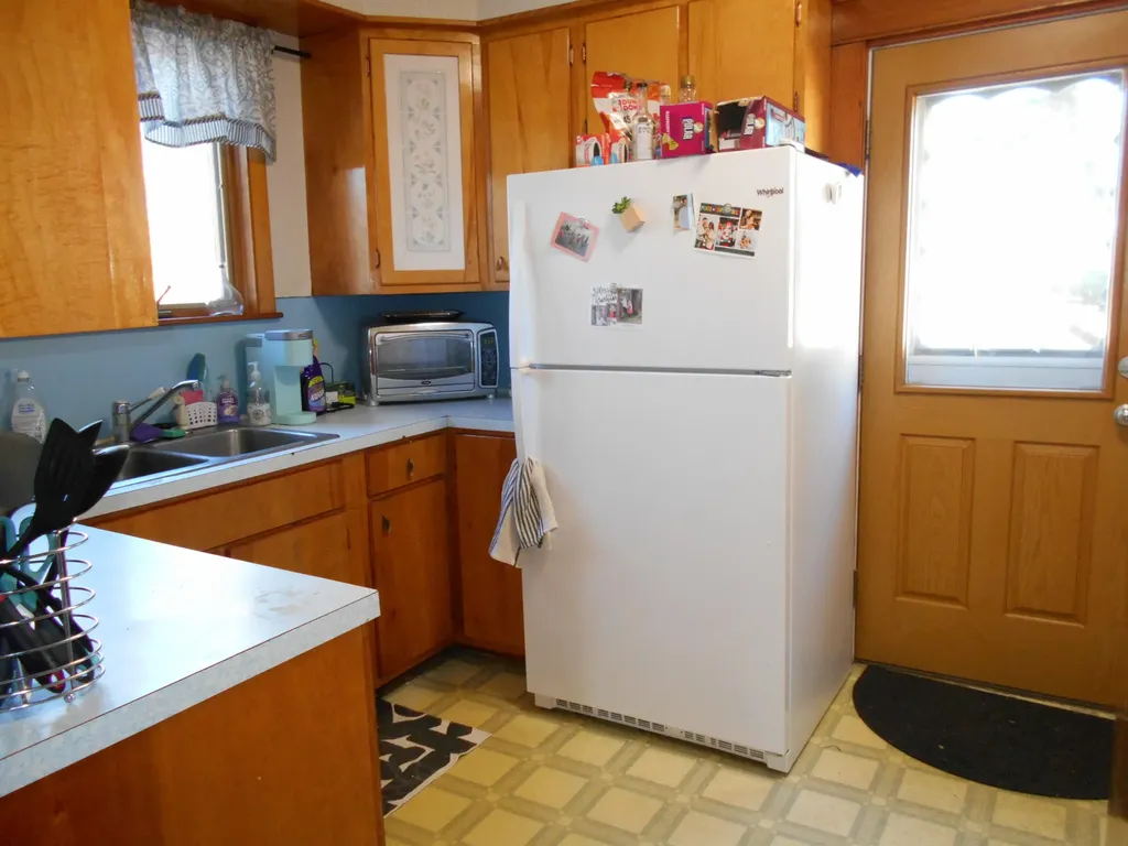 830 Main Street Old Town ME 04468