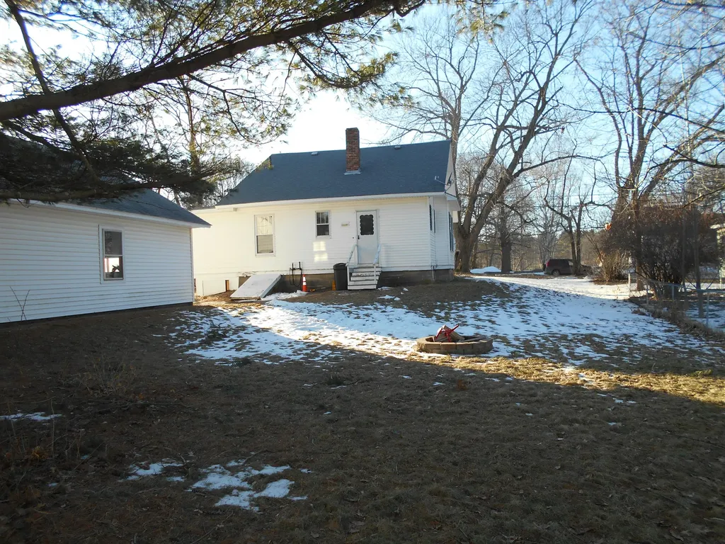 830 Main Street Old Town ME 04468