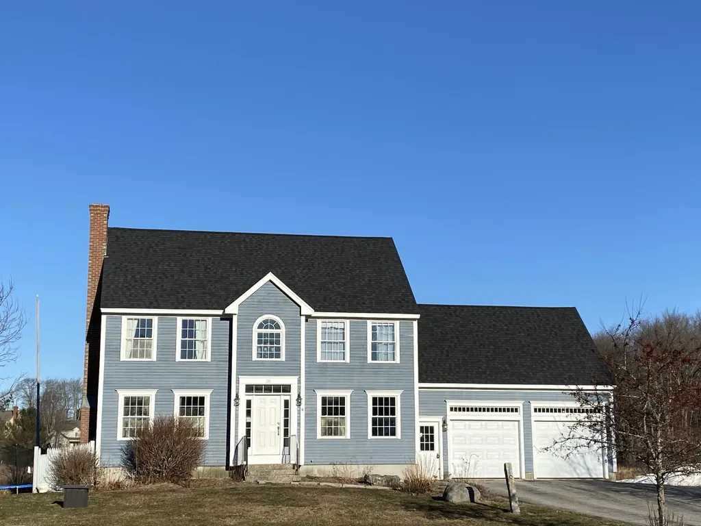 28 Coulthard Farms Road Scarborough ME 04074
