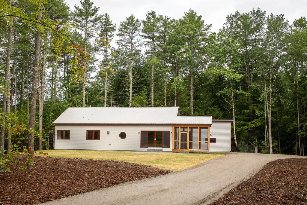 74 Conifer Way Arundel ME 04046