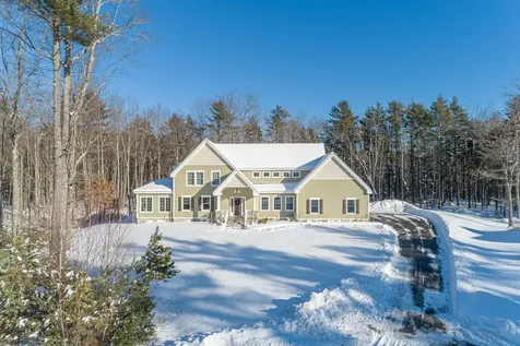 4 Walnut Lane Brunswick ME 04011