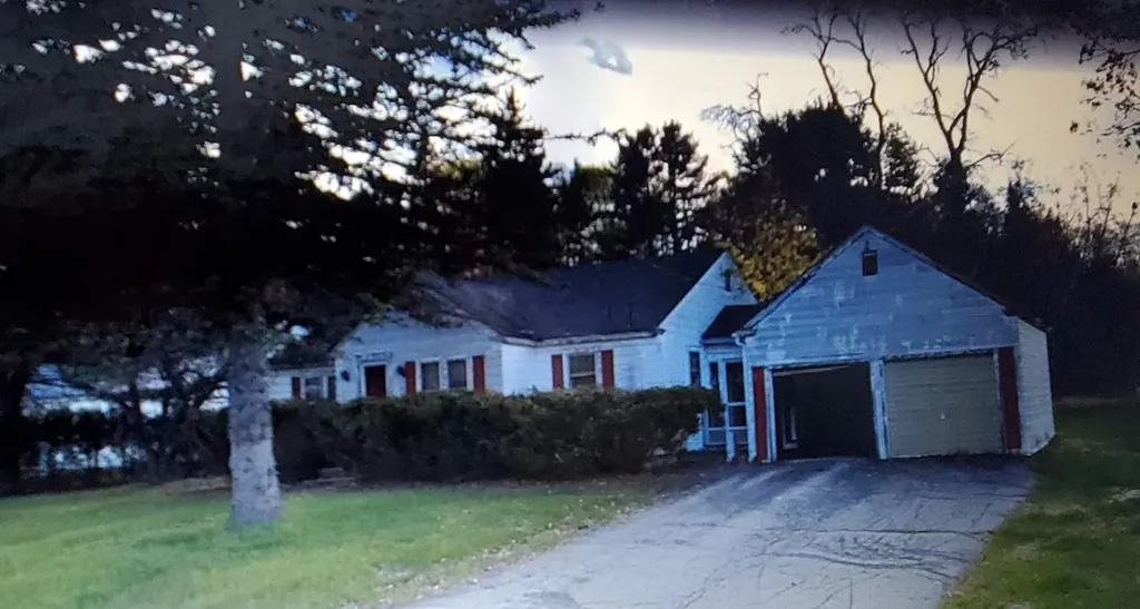 1374 State Street Veazie ME 04401