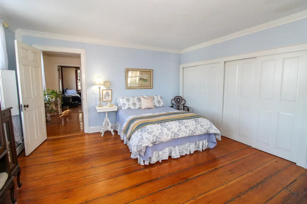 6 Summer Street Hallowell ME 04347