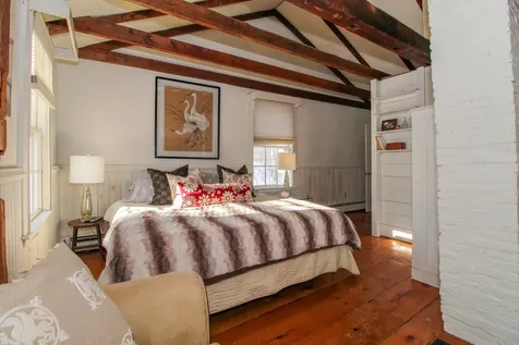 6 Summer Street Hallowell ME 04347