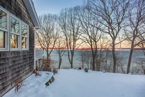 62 Sunrise Terrace Thomaston ME 04861