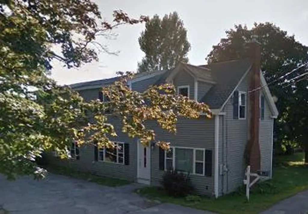 1423 Riverside Street Portland ME 04103