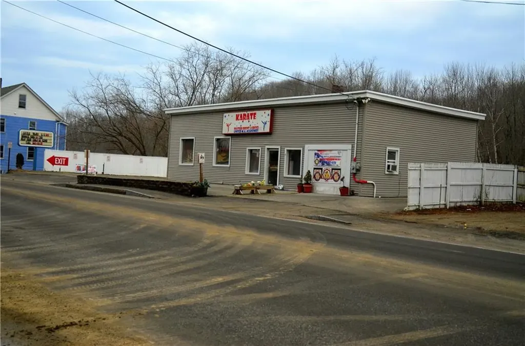 108 Mt Vernon Avenue Augusta ME 04330