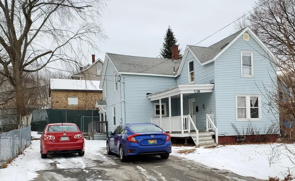 116 Summer Street Lewiston ME 04240