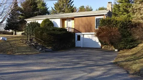 38 Lake View Terrace Rockland ME 04841